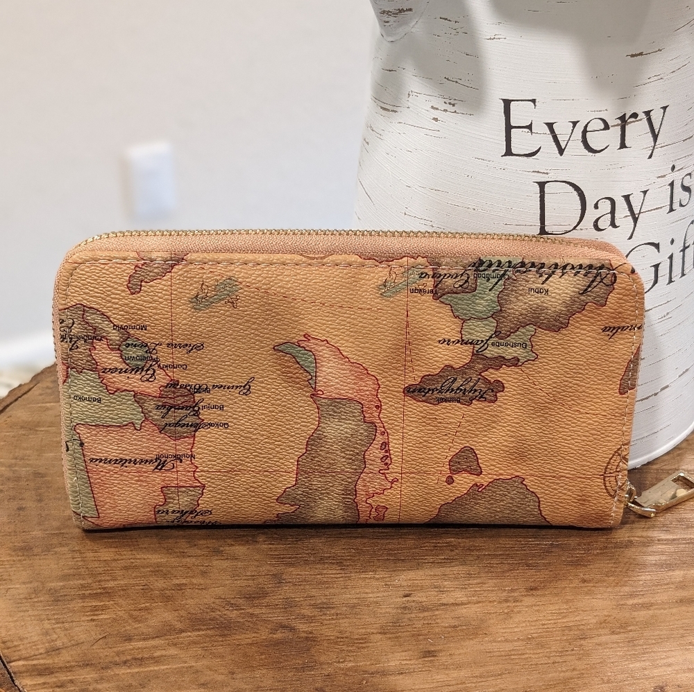 Map wallet - Picture 3 of 6